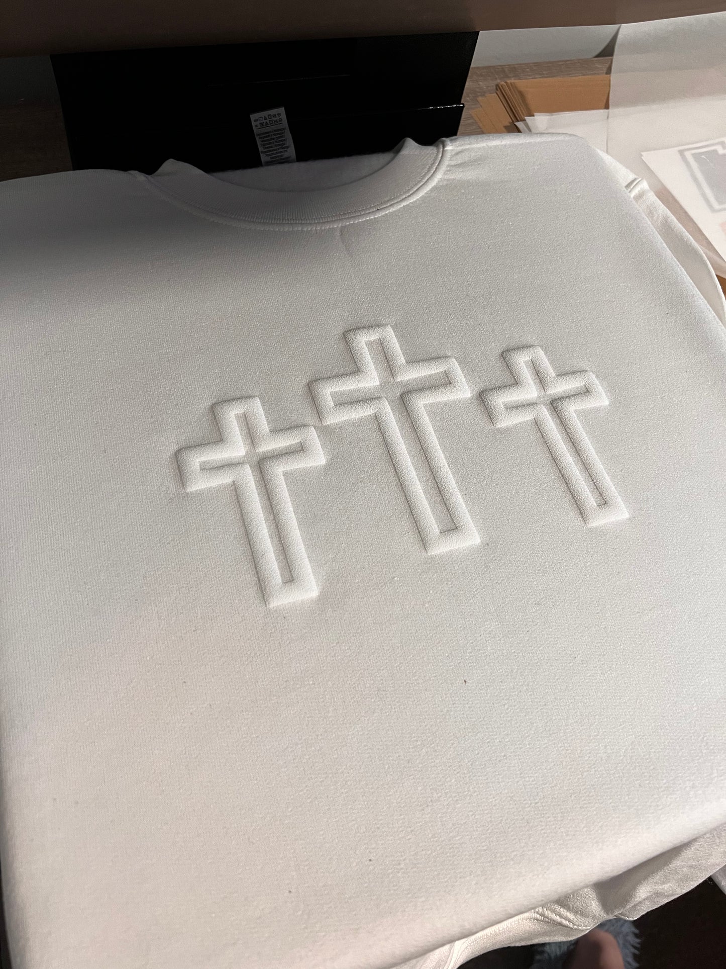 Three crosses puff design